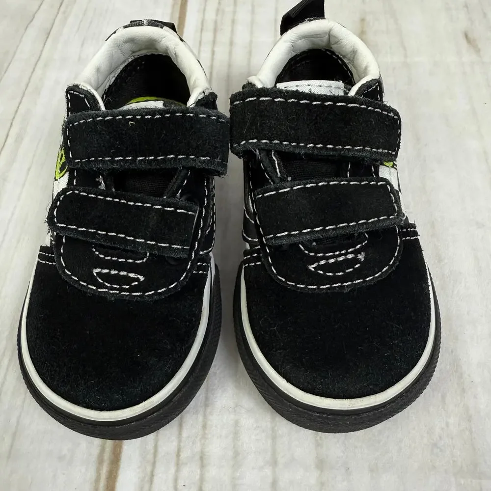 Vans pair old